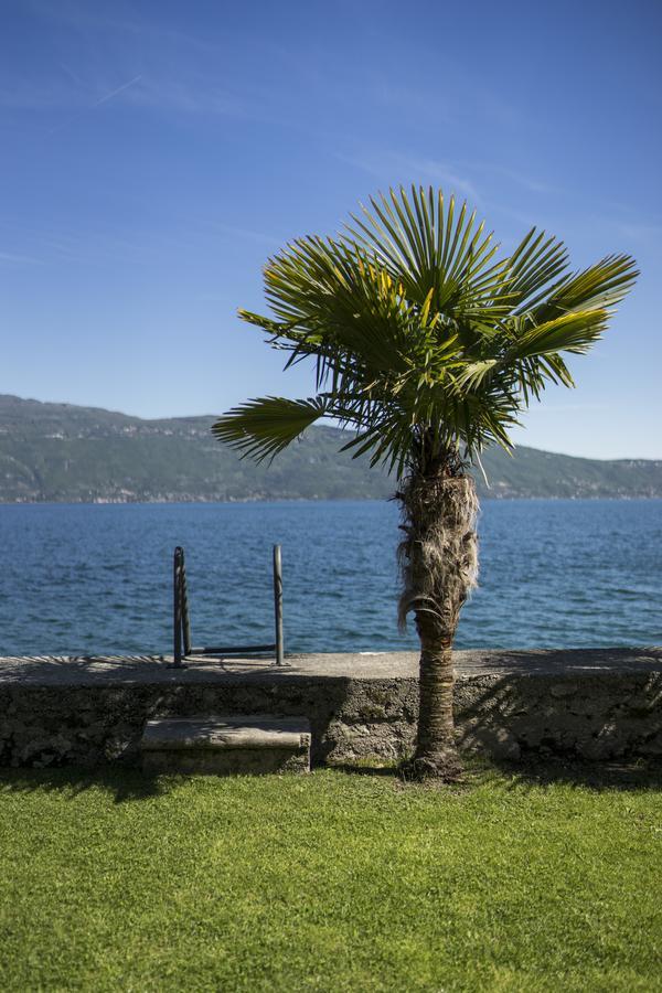 Hotel Gardenia Al Lago Гарньяно Экстерьер фото