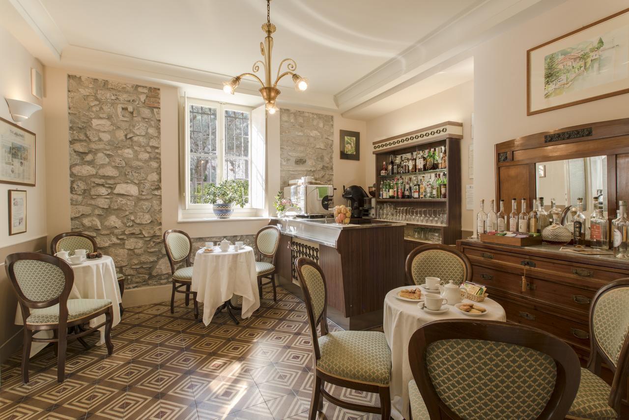 Hotel Gardenia Al Lago Гарньяно Экстерьер фото