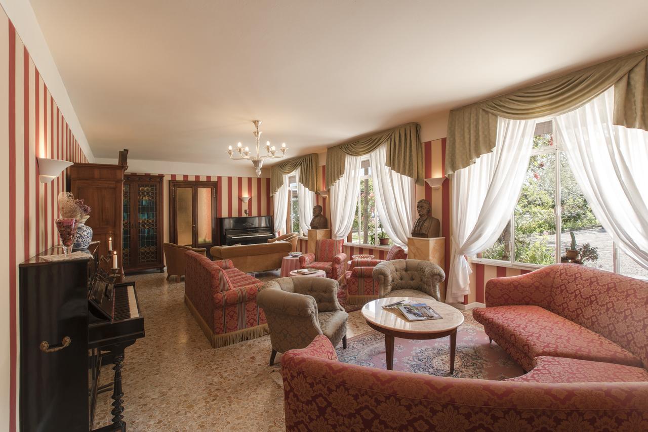 Hotel Gardenia Al Lago Гарньяно Экстерьер фото