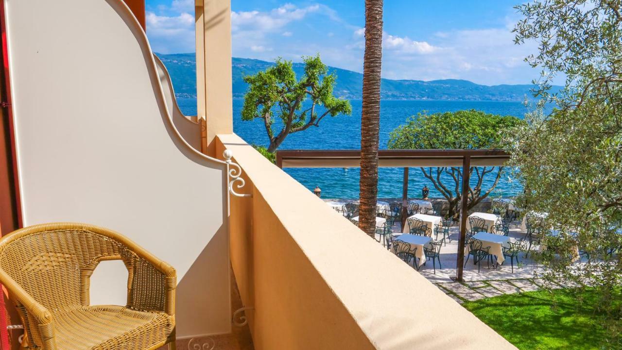 Hotel Gardenia Al Lago Гарньяно Экстерьер фото
